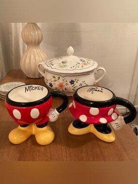 Disney MickeyMinnie in Classic and Polka Dot Character Mugs.Red, Black & Yellow